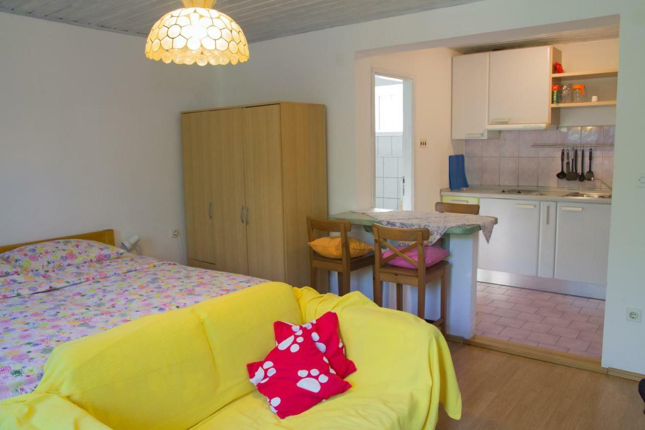 Karmen Apartamento Veli Lošinj Exterior foto